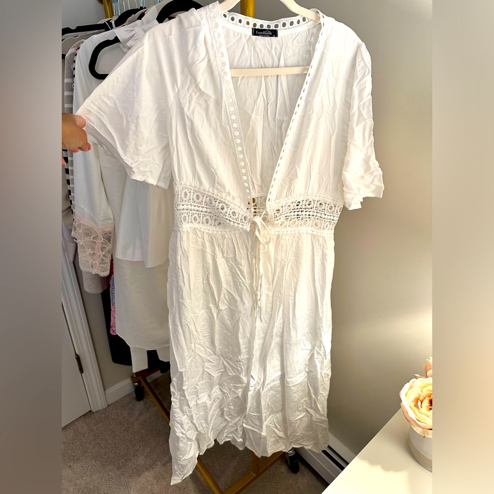 Two white cover ups! Like new✨✨✨